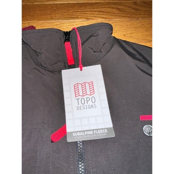 New Women's Topo Designs Subalpine Fleece Jacket XS burgundy & black‎ $189 - Picture 6 of 9